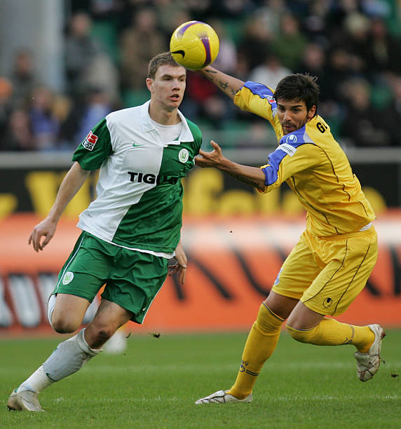 俱乐部与球 俱乐部与球